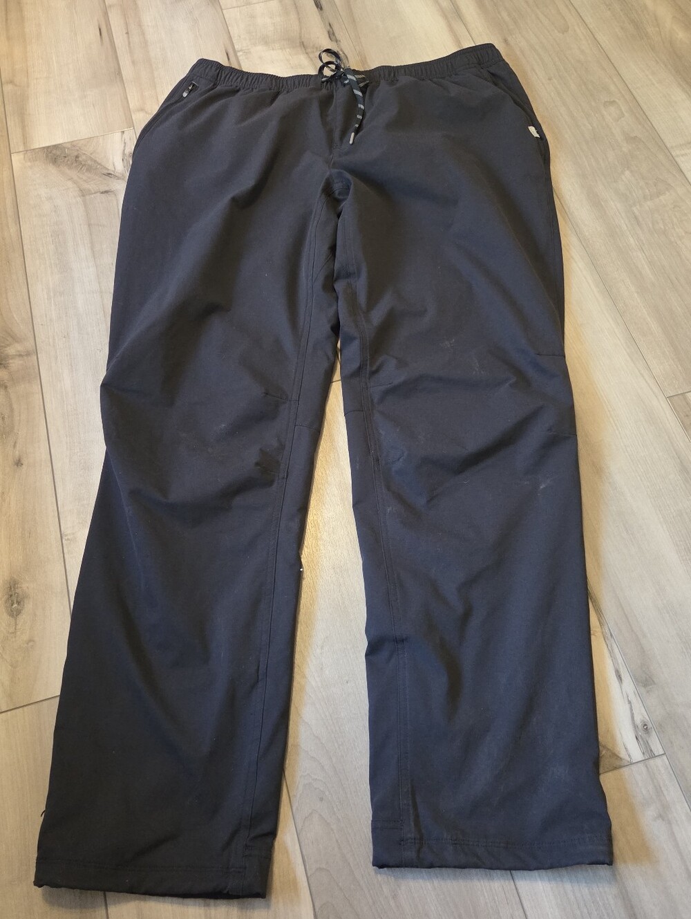 L.L. Bean Black Men's Drawstring Lined Outdoor Pants